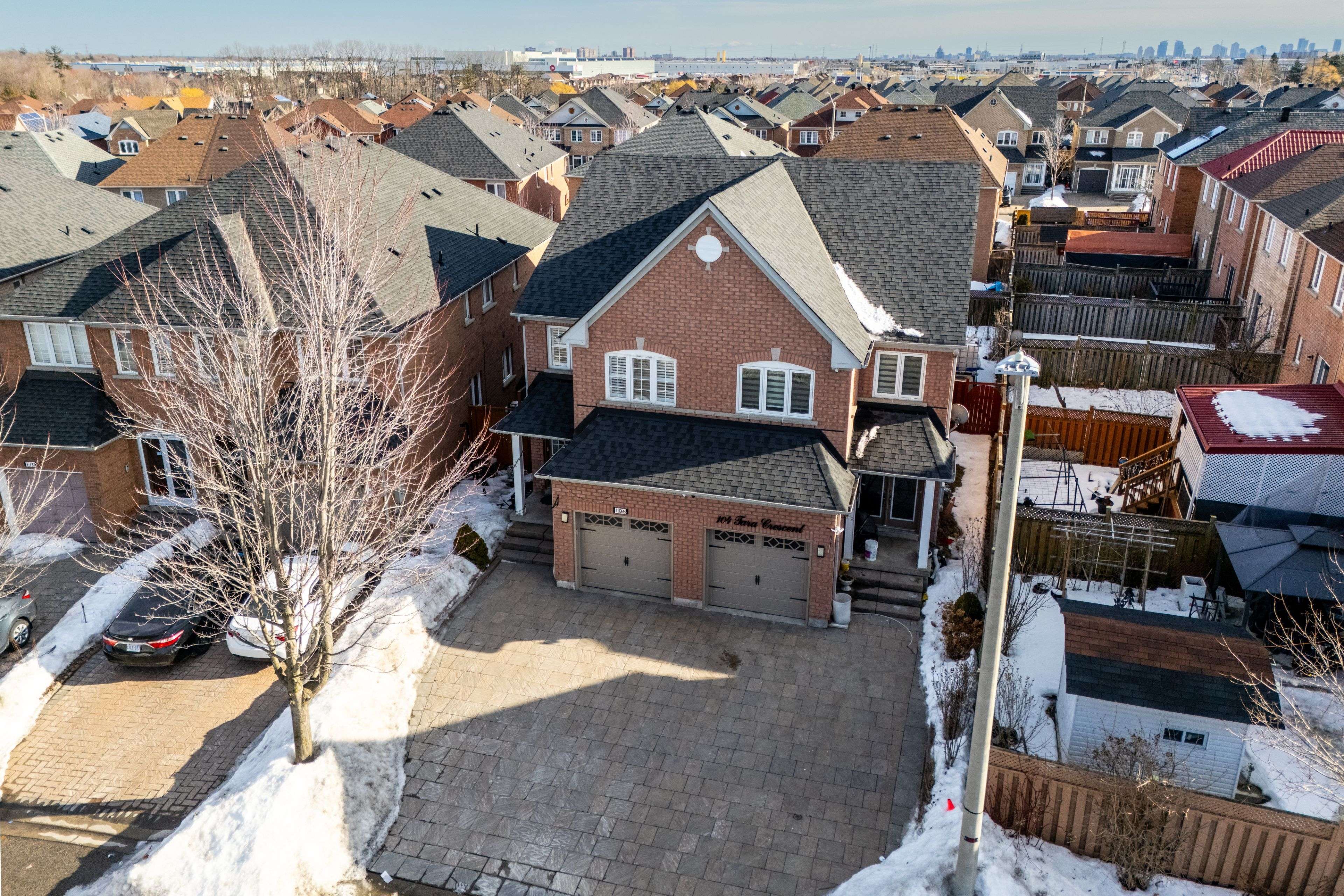 Markham, ON L3S 4S8,106 Tara CRES