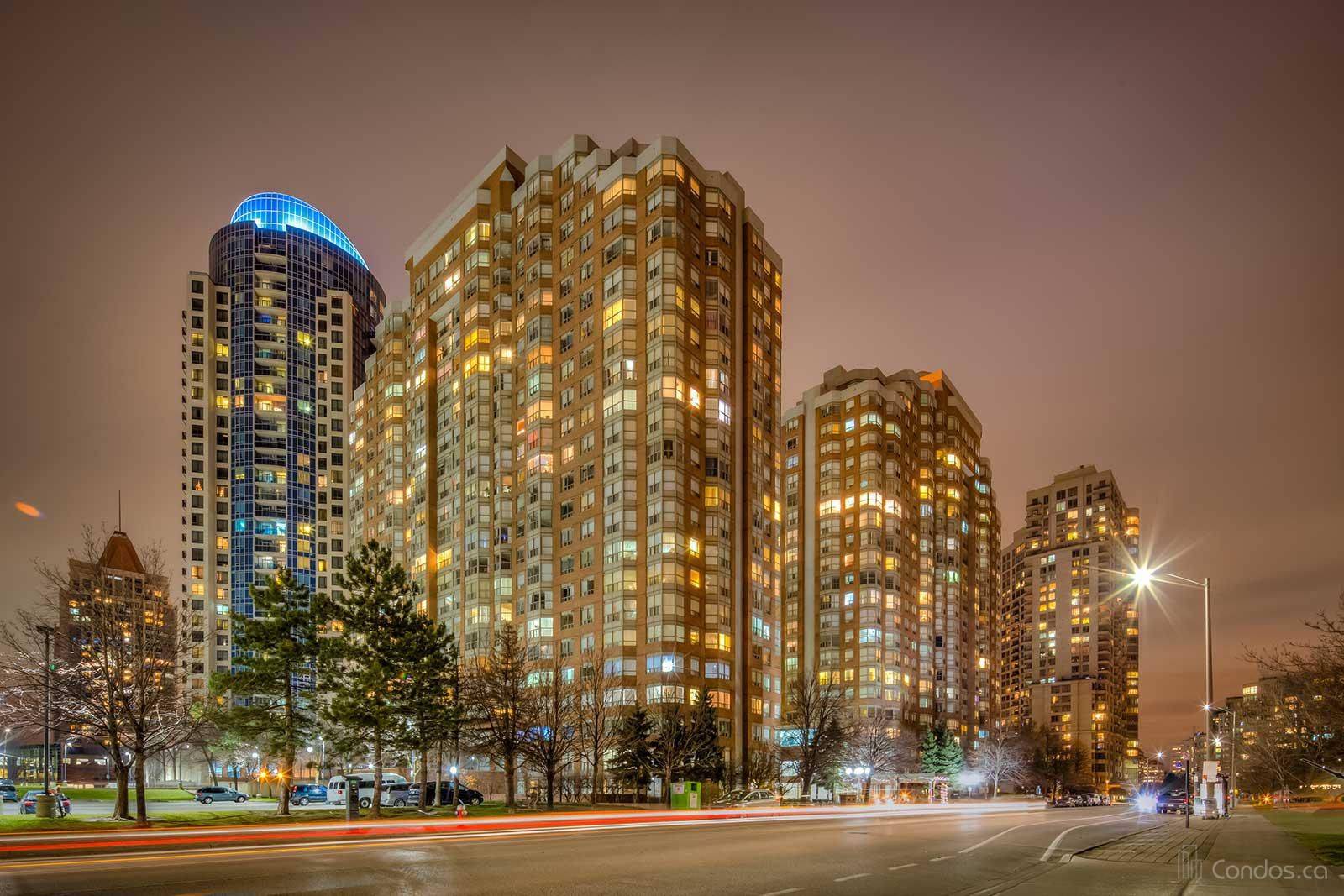 335 Webb DR #2208, Mississauga, ON L5B 4A1
