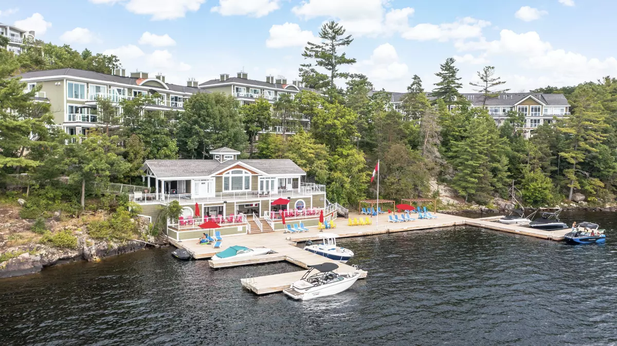 Muskoka Lakes, ON P1L 1W8,1869 Muskoka Road HWY 118 N/A W #BTV-E106