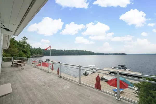 Muskoka Lakes, ON P1L 1W8,1869 Muskoka Road HWY 118 N/A W #BTV-E106