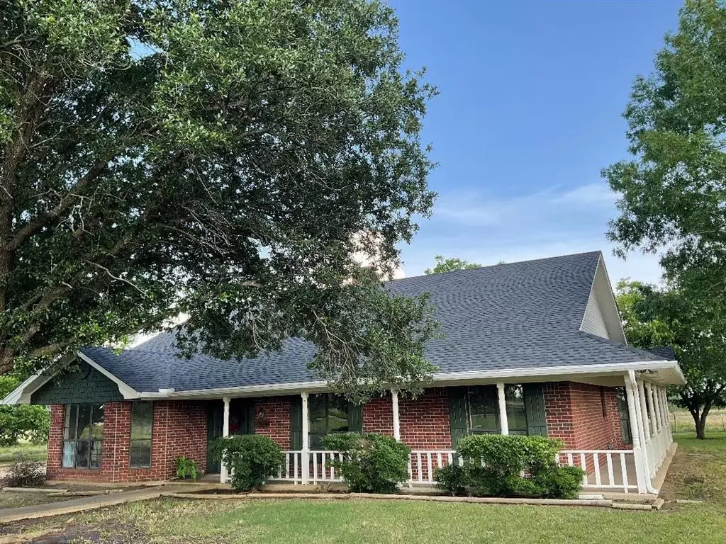 Kerens, TX 75144,13904 NE County Road 2160