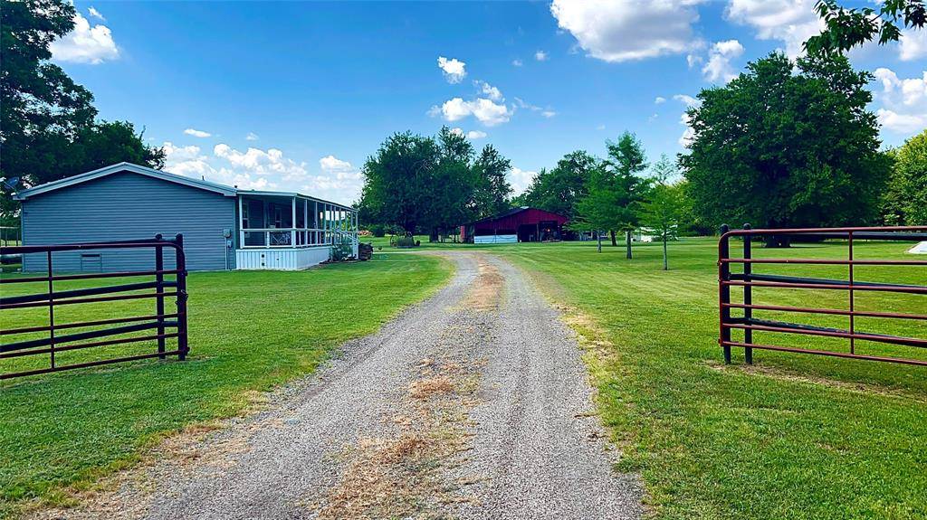 1380 Fm-499,  Cumby,  TX 75433