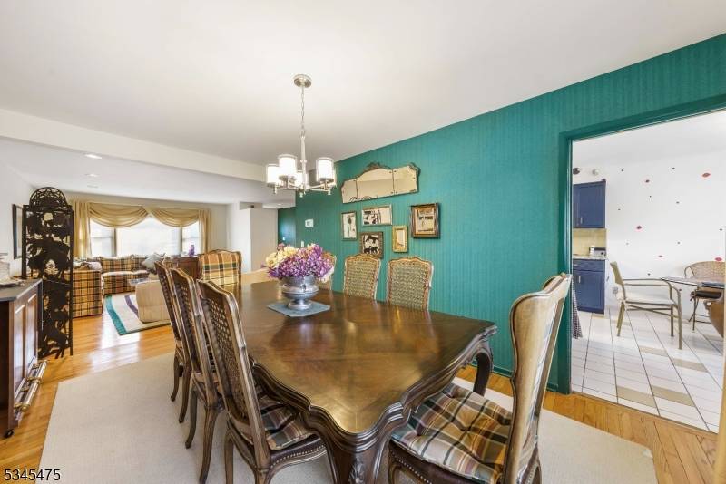 Union Twp., NJ 07083,32 Lancaster Rd