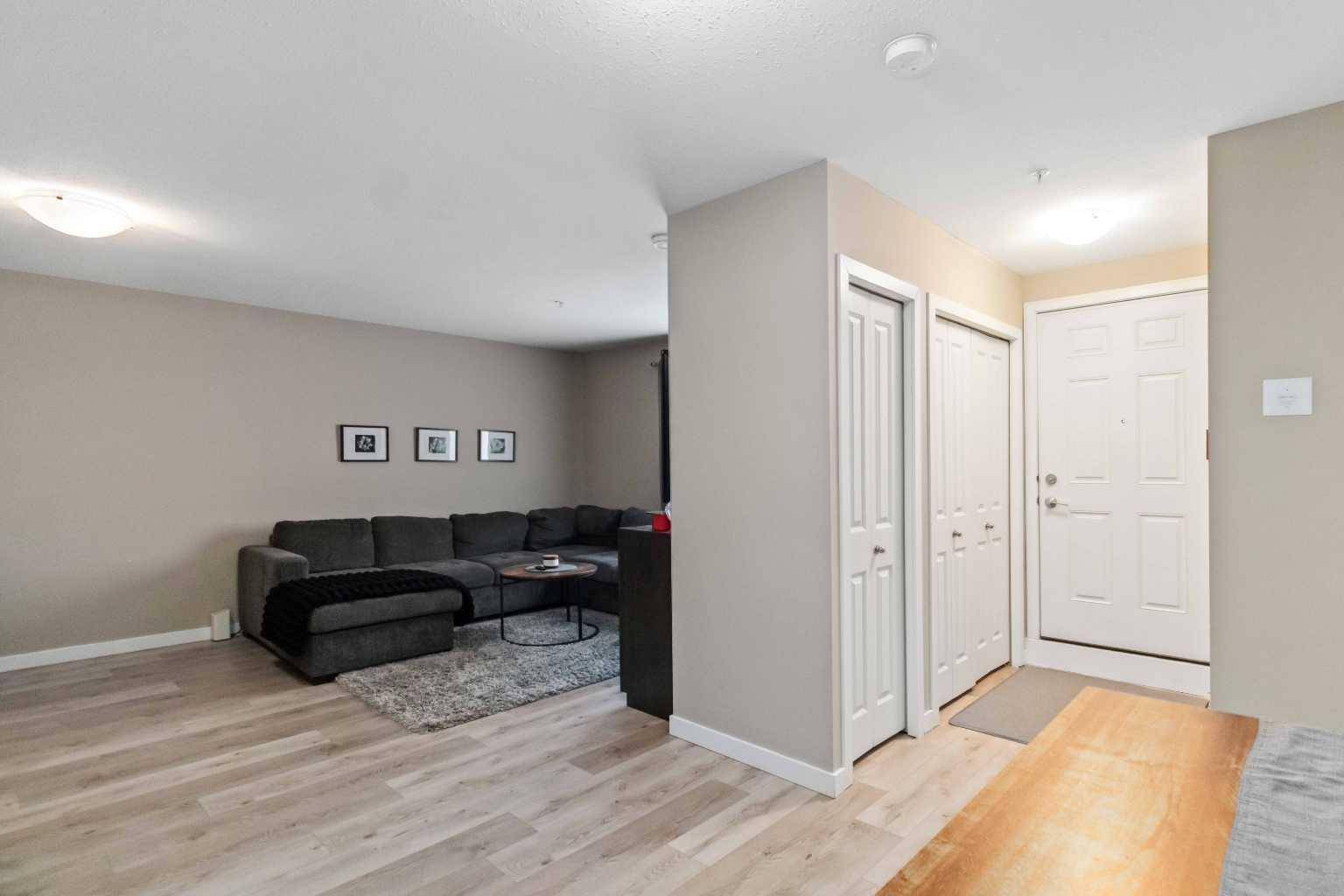 Fort Mcmurray, AB T9J1L7,201 Abasand DR #712