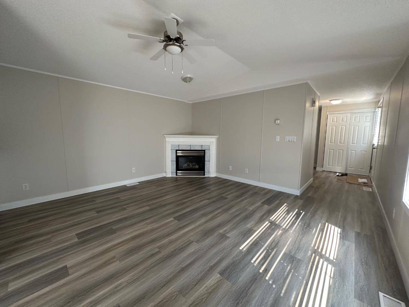 Fort Mcmurray, AB T9K2K8,109 Hoehne ST