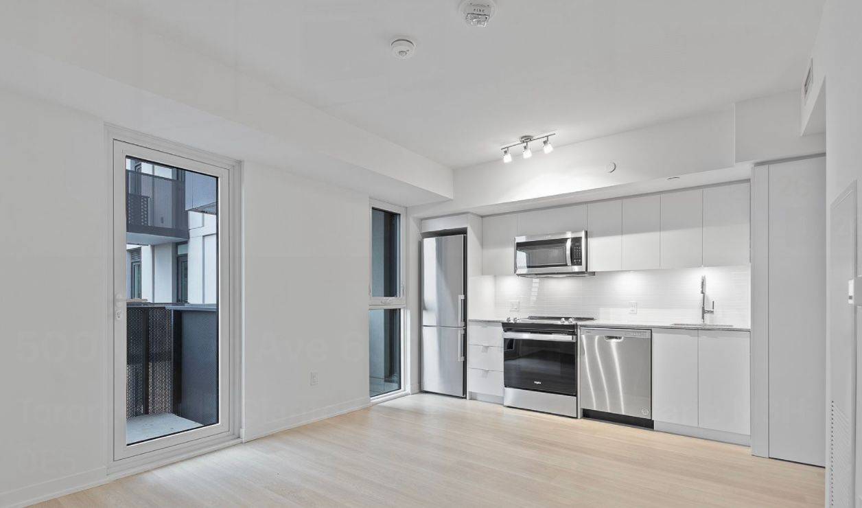 Toronto C06, ON M3H 5Y9,500 Wilson AVE #736