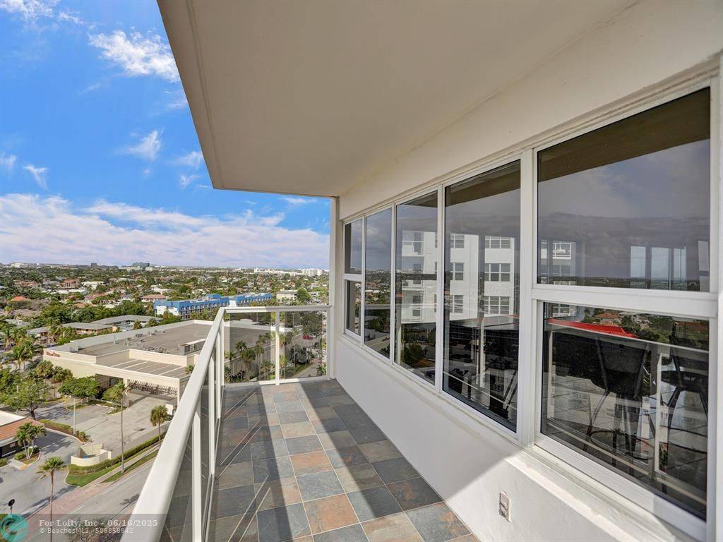 Fort Lauderdale, FL 33308,3700 Galt Ocean Dr  #1215