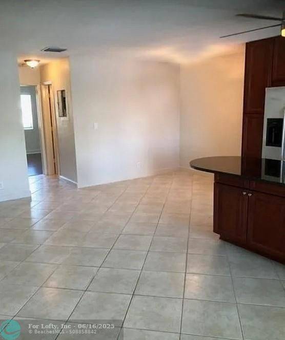 Fort Lauderdale, FL 33306,2881 NE 32nd St  #218