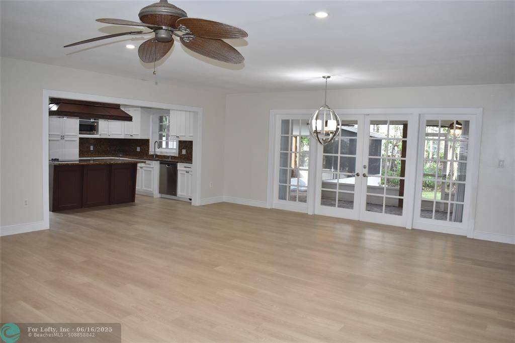 Fort Lauderdale, FL 33304,2439 NE 8th St