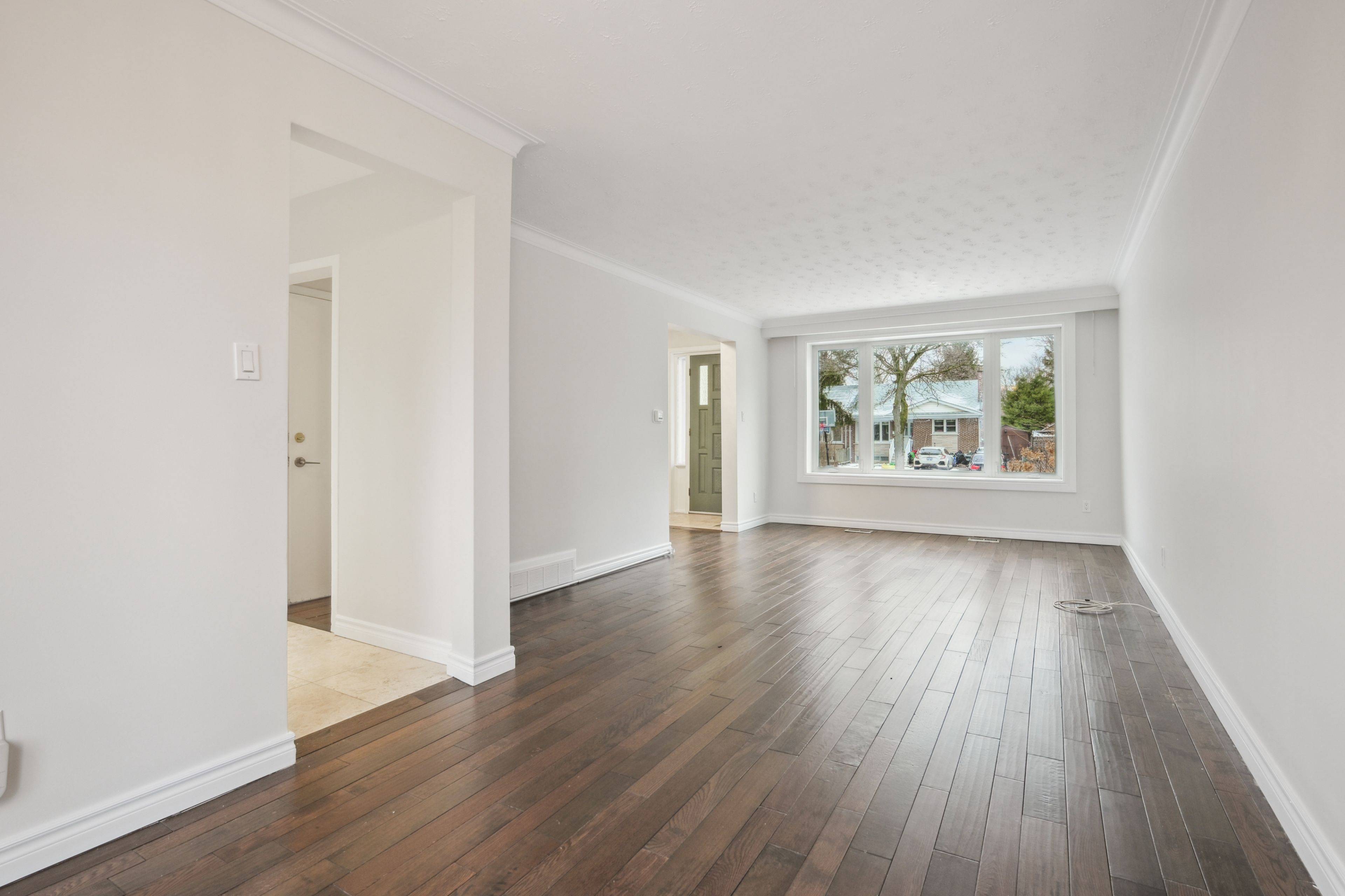 Richmond Hill, ON L4C 2Y5,256 Zelda CRES