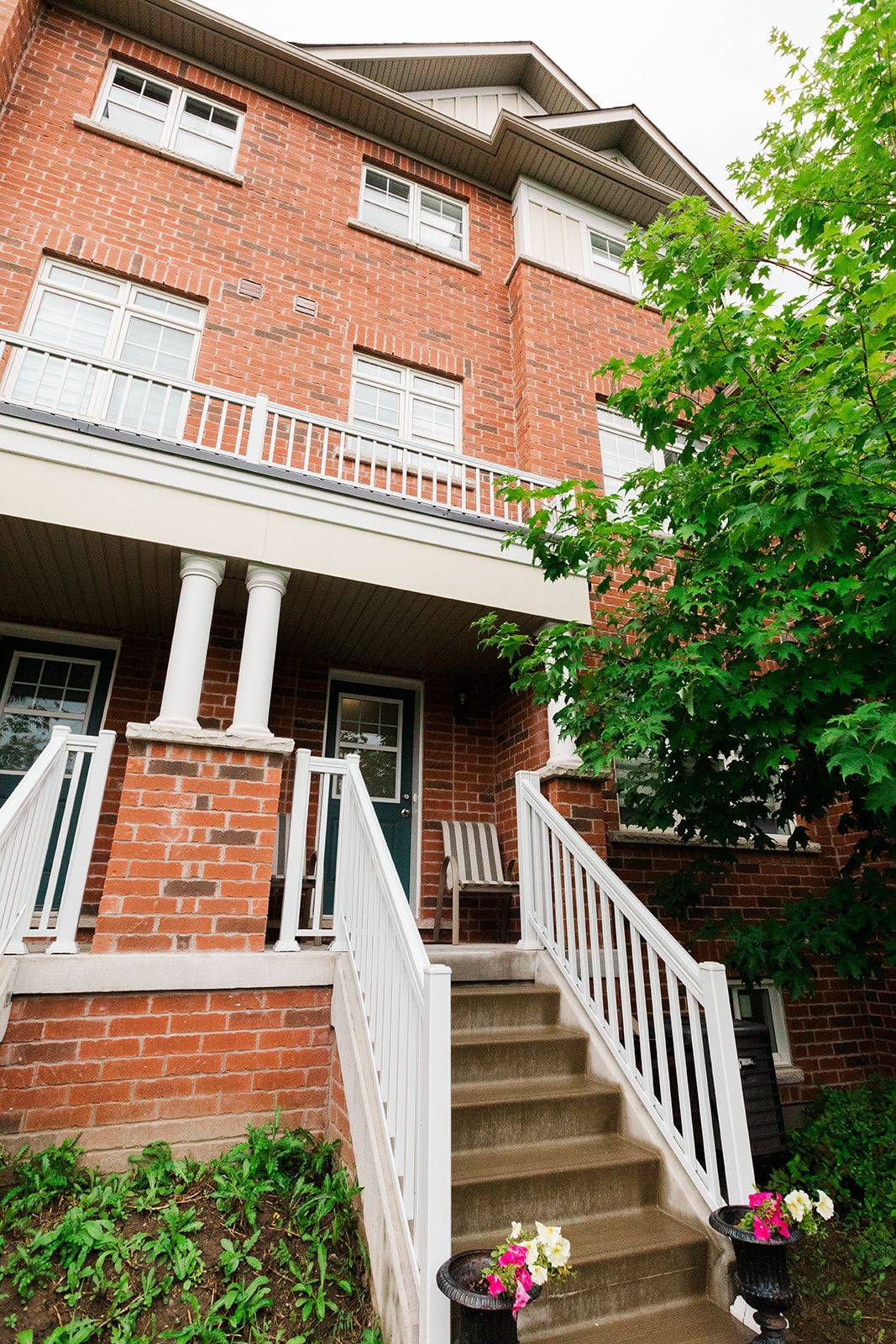 Markham, ON L6E 0T7,102 Roy Grove WAY