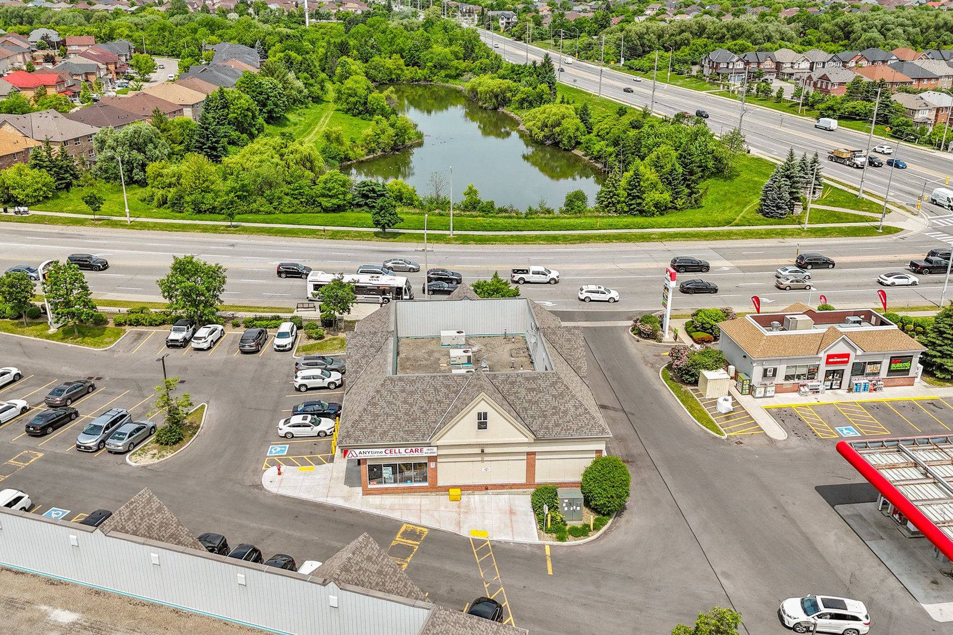 Brampton, ON L6R 3J6,2955 Sandalwood Pkwy E #15