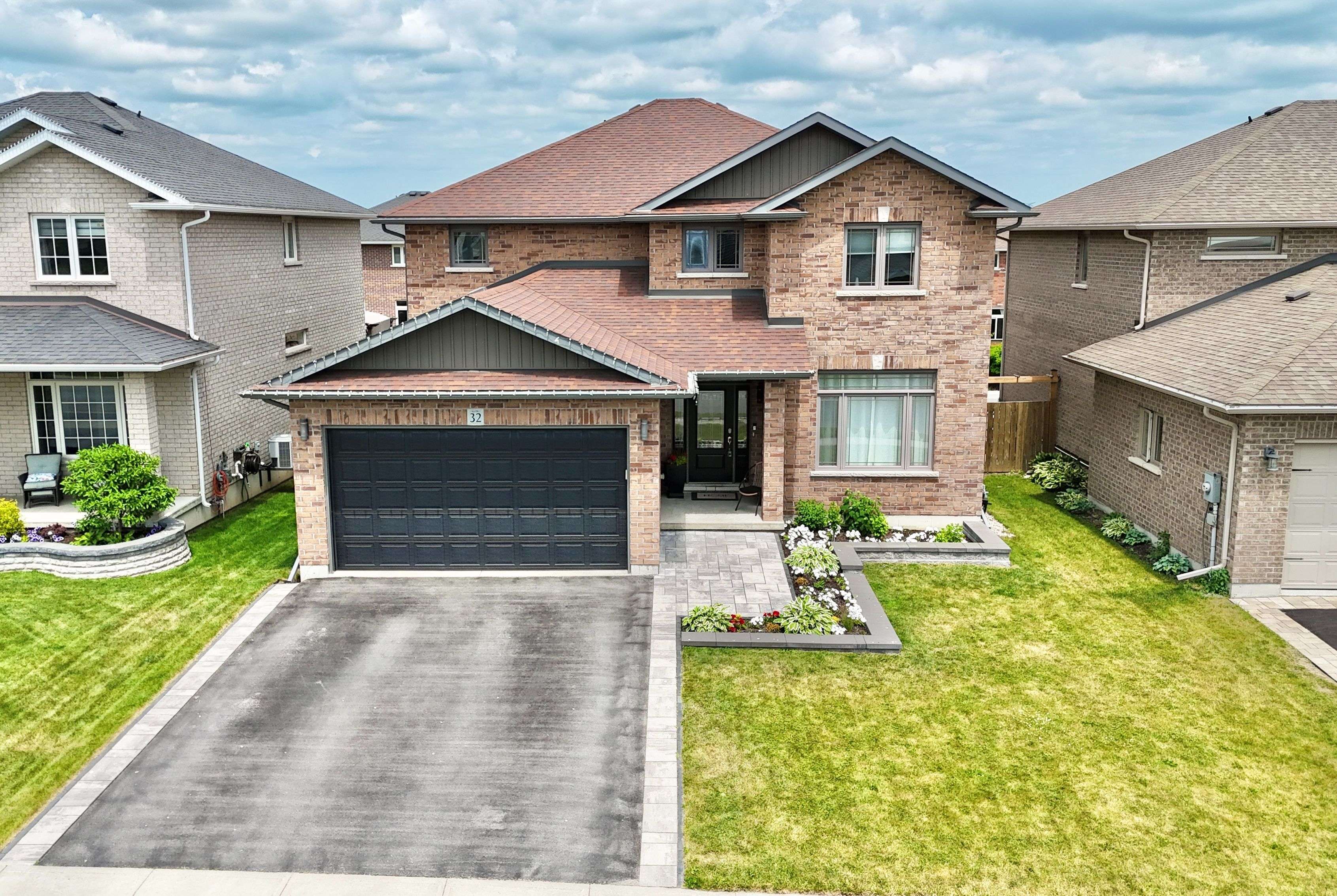 32 Vertis CT, Belleville, ON K8N 0C9