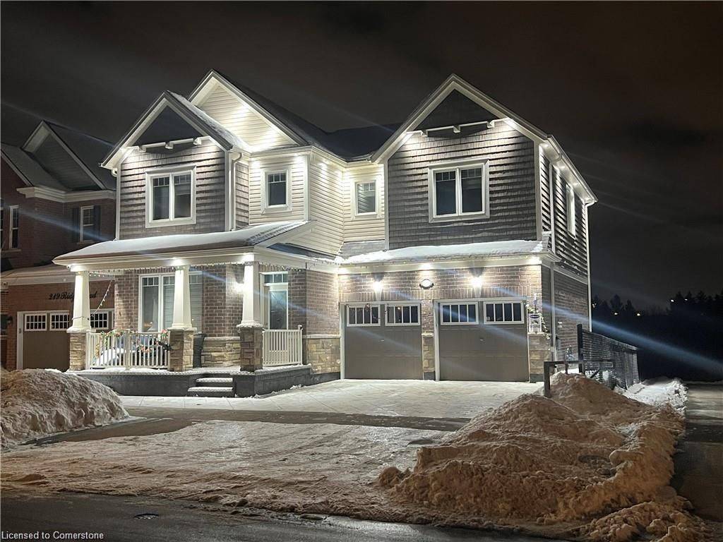 Cambridge, ON N3E 0C2,215 Ridge RD