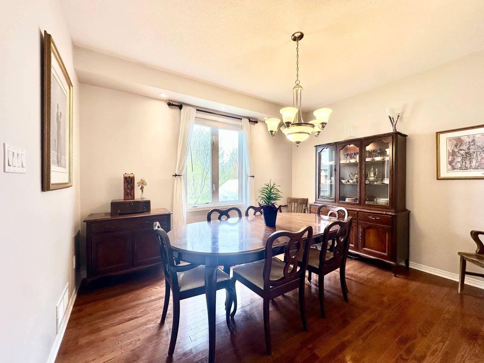 Orleans - Cumberland And Area, ON K4A 4S5,2269 Mondavi ST