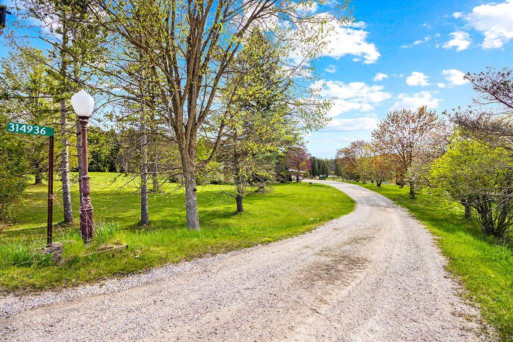 West Grey, ON N0G 1R0,314936 6 HWY