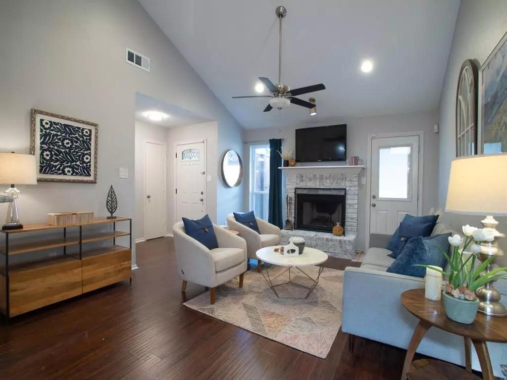 Carrollton, TX 75006,2800 Country Villa Circle