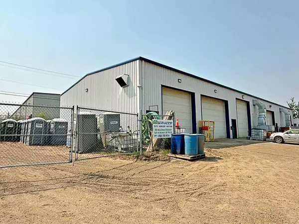 Fort Mcmurray, AB T9H 4G1,286 MacLennan CRES #102