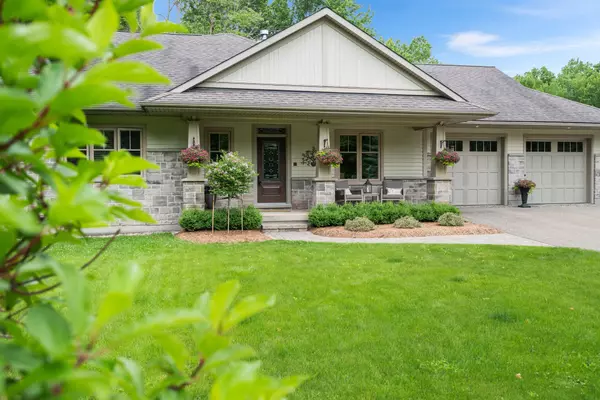 Drummond/north Elmsley, ON K7H 0E4,125 Rideau CT