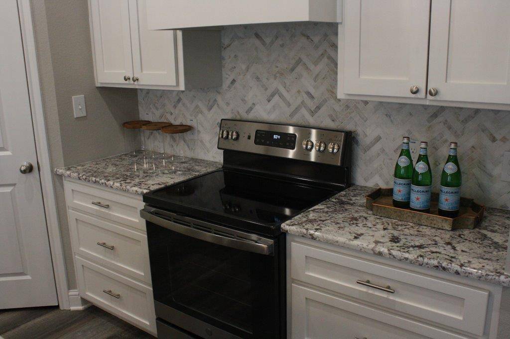 Robinson, TX 76706,398 Frederick Drive