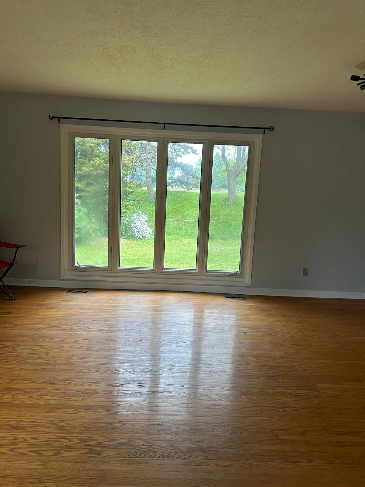 Toronto C13, ON M4A 2E8,98 Wigmore DR #Main