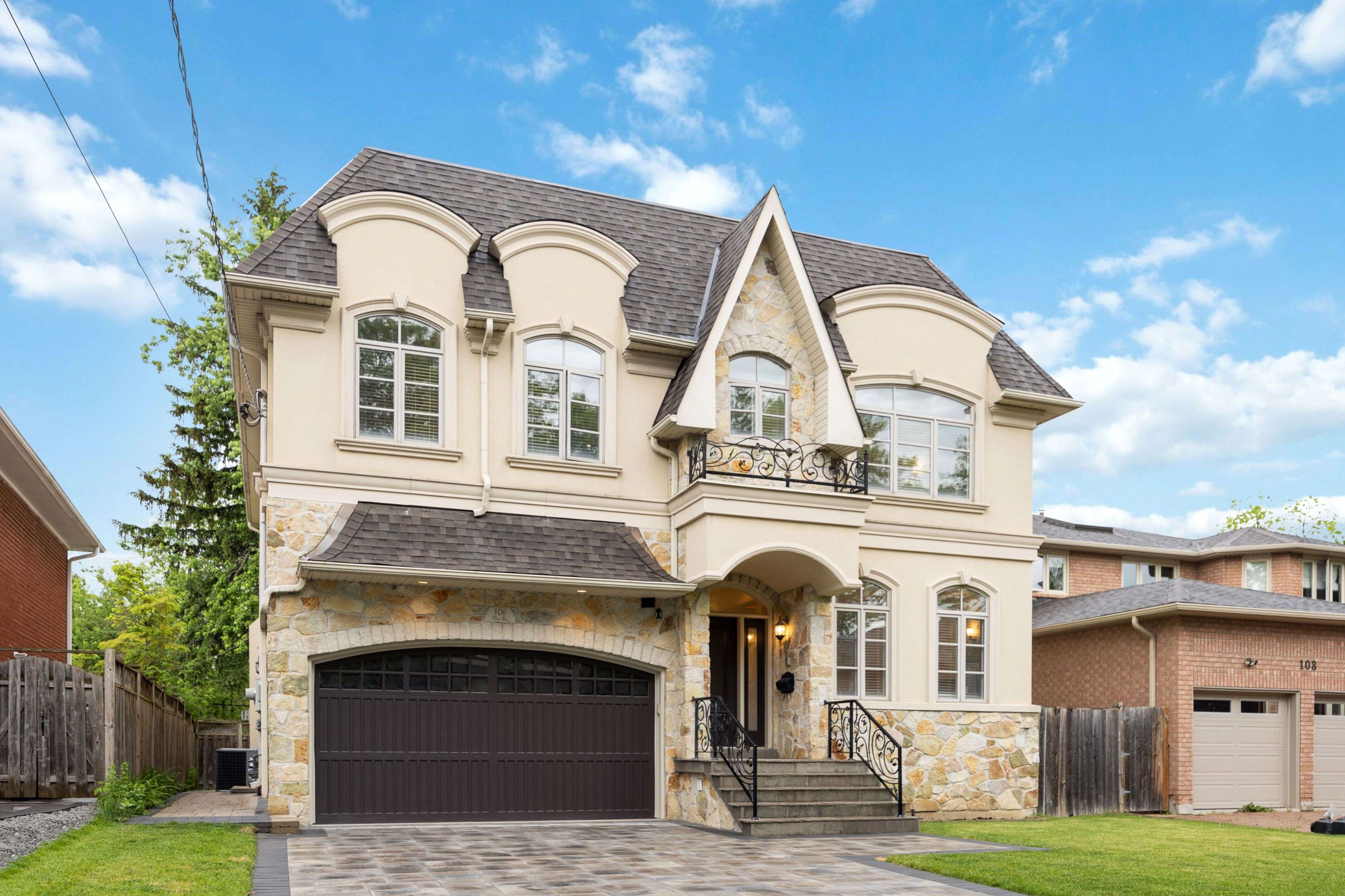 Toronto C14, ON M2N 4N8,106 Olive AVE