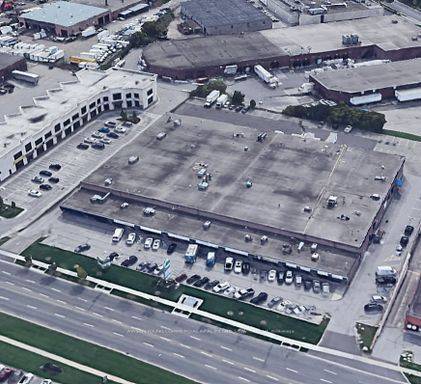 5601 Steeles AVE W #3, Toronto W05, ON M9L 1S7
