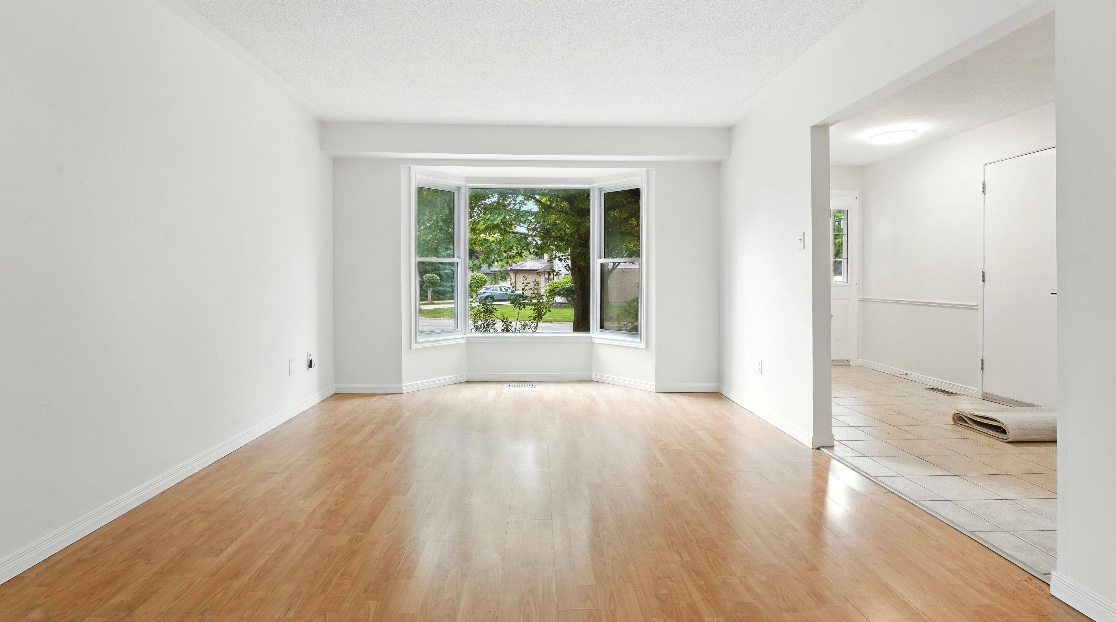 London South, ON N6E 2W6,16 Hart CRES