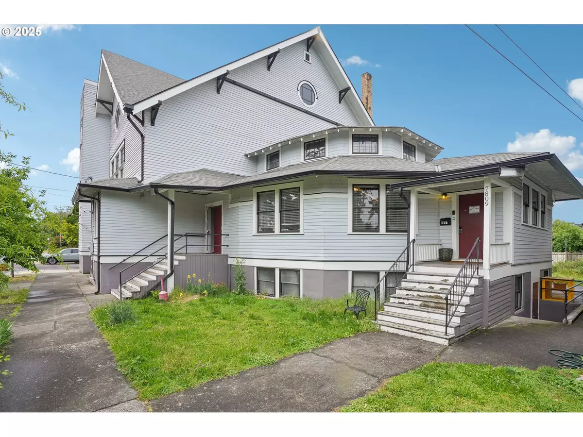 Portland, OR 97213,7809 NE EVERETT ST