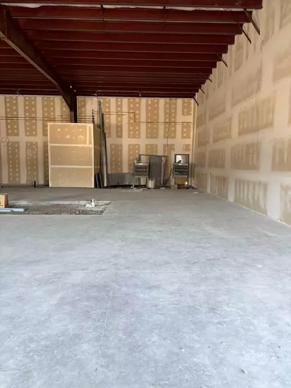 Penhold, AB T0M 1R0,1370 Robinson AVE #4