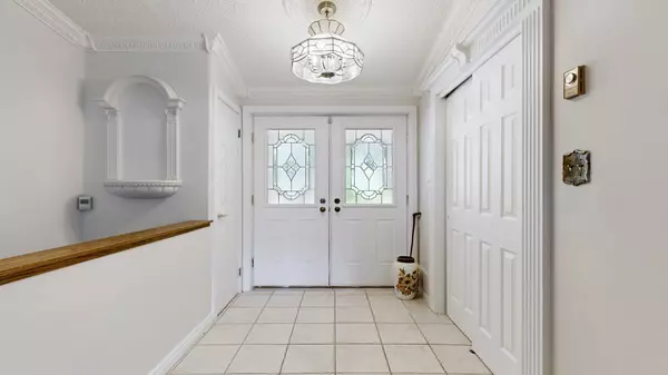 Amaranth, ON L9V 3N6,46 Maplewood DR