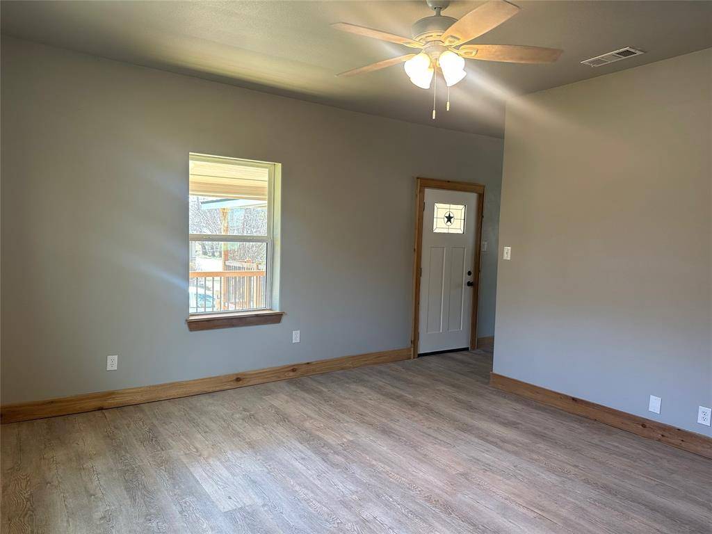 Denison, TX 75020,431 W Monterey Street