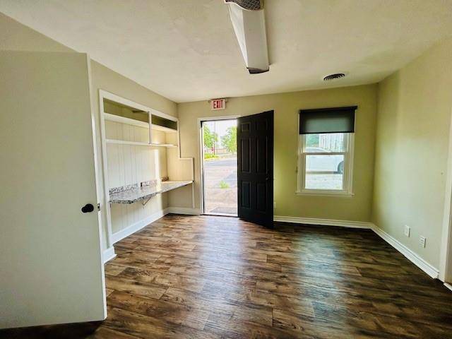 Denison, TX 75020,214 N Rusk Avenue