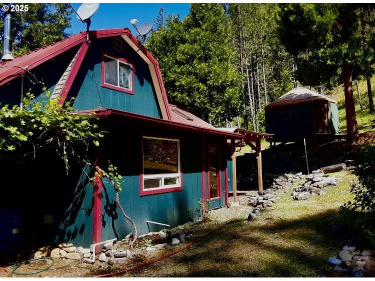 Agness, OR 97406,4580 OLD HOUSE CREEK RD