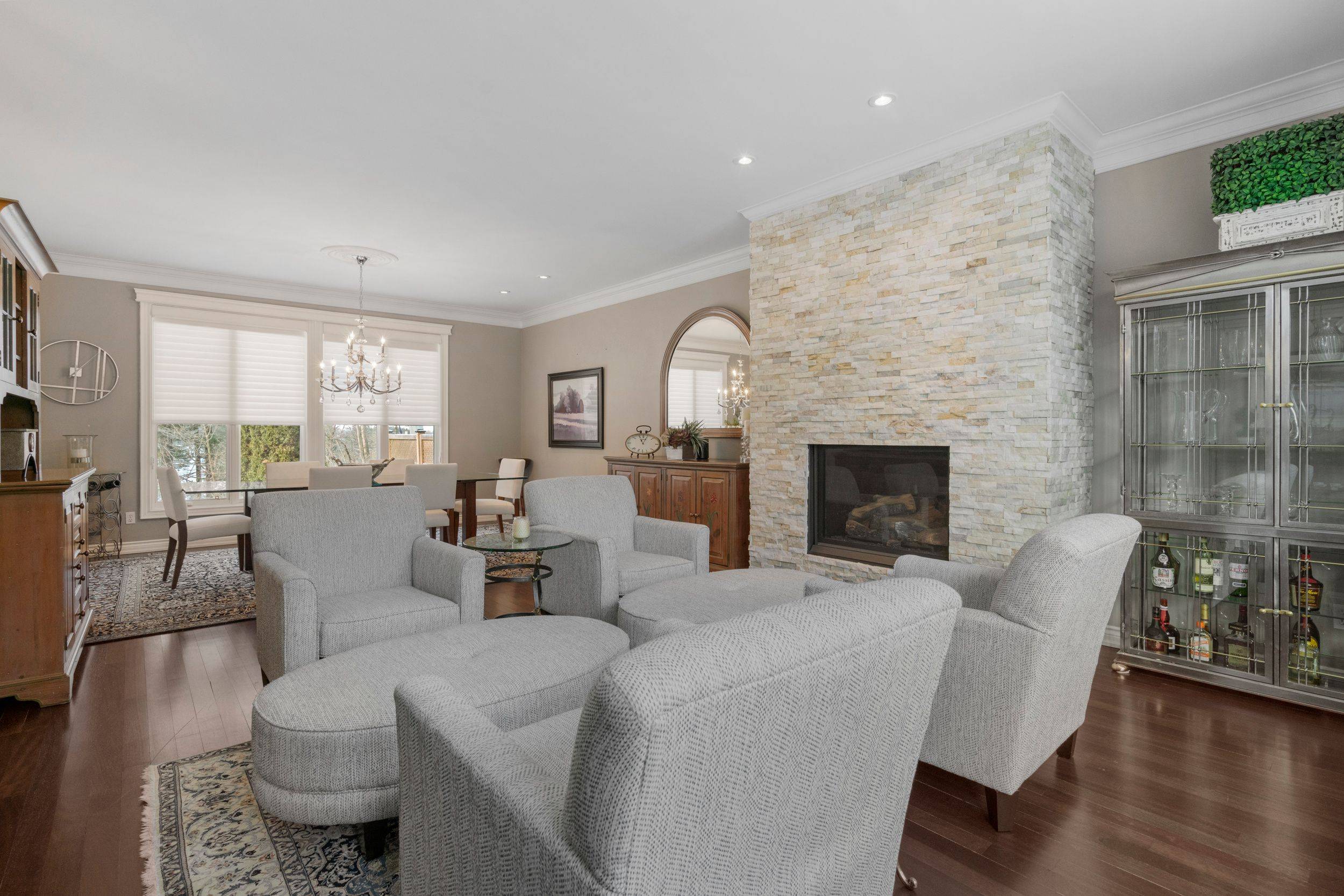 Aurora, ON L4G 0L5,516 Quail Ridge DR #20