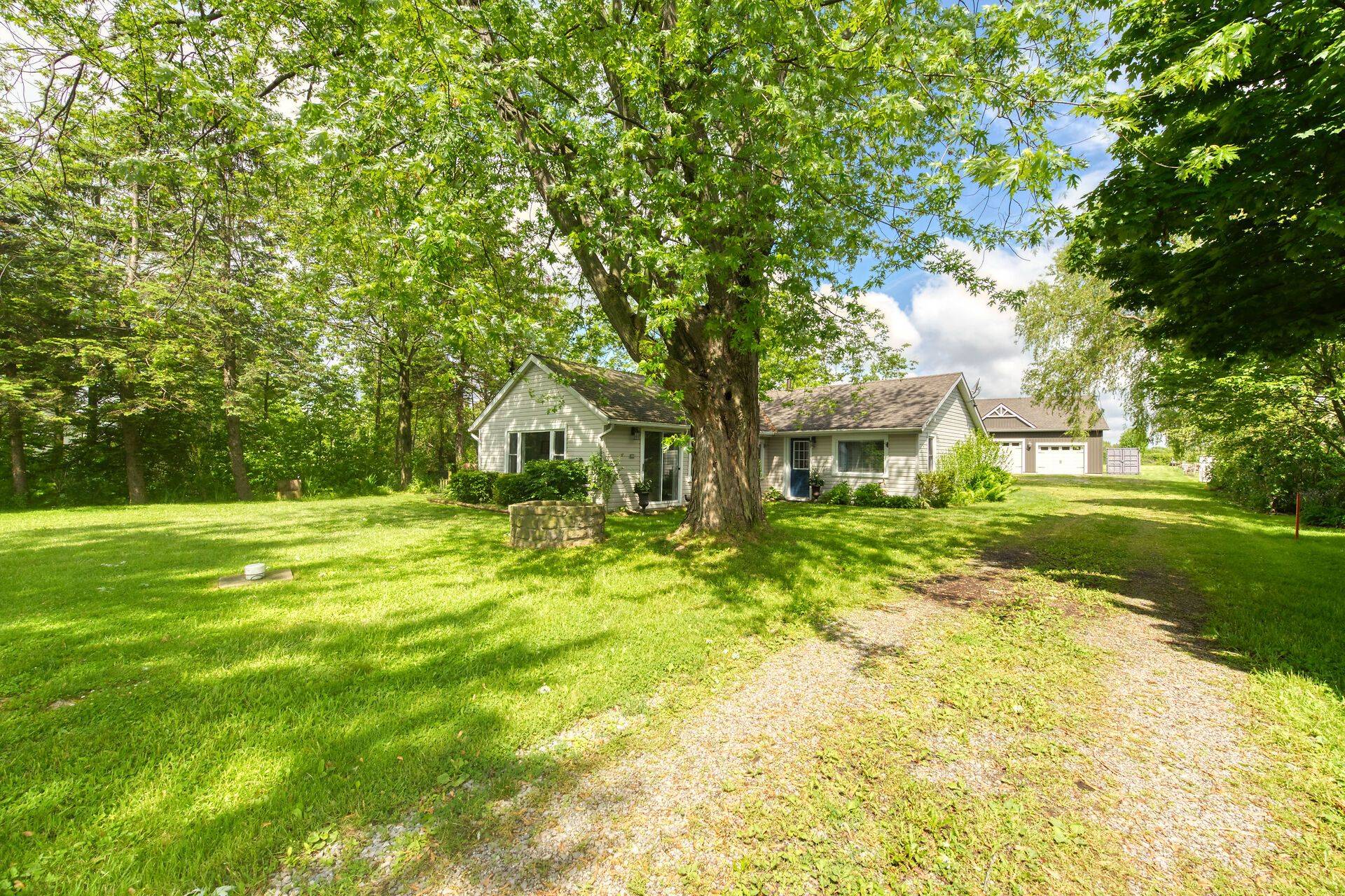 2593 North Shore DR, Haldimand, ON N0A 1K0