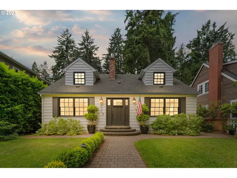 630 9TH ST, Lake Oswego, OR 97034