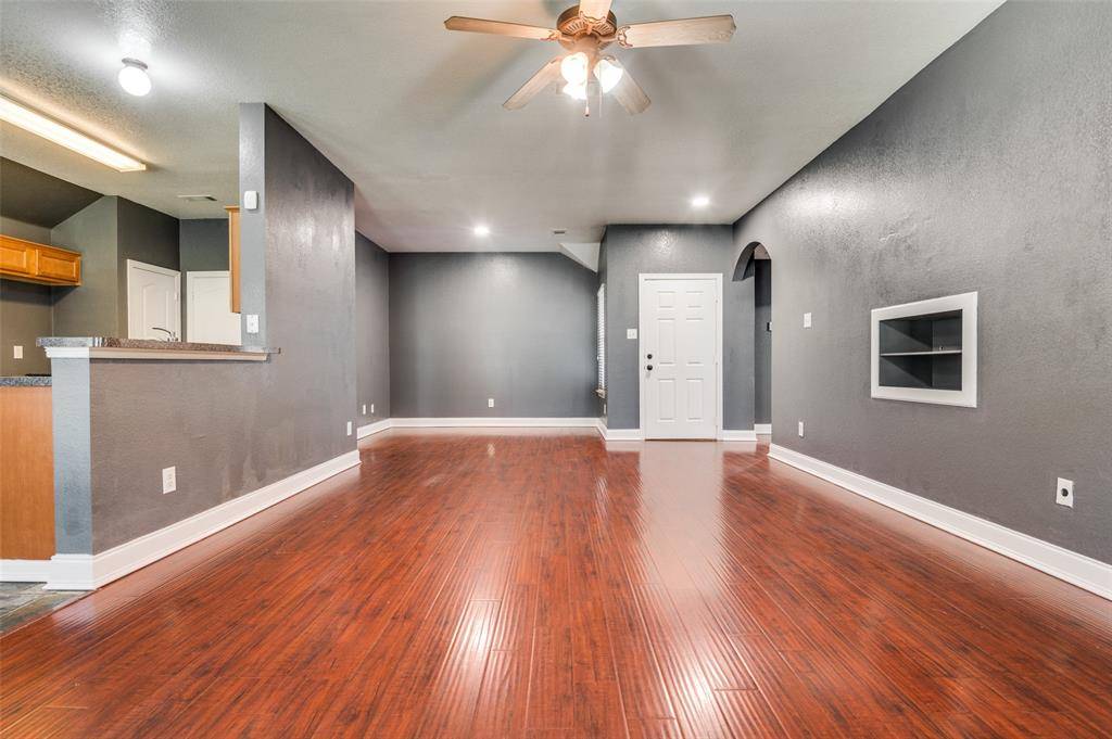 Waxahachie, TX 75165,110 Commonwealth Circle