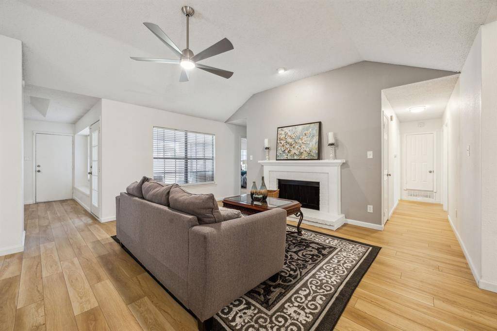 Garland, TX 75040,226 E Ridgegate Drive