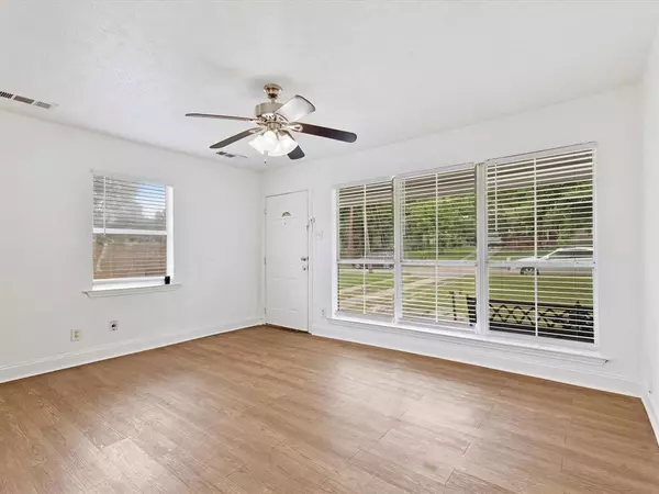 Mesquite, TX 75149,511 Wildwood Drive