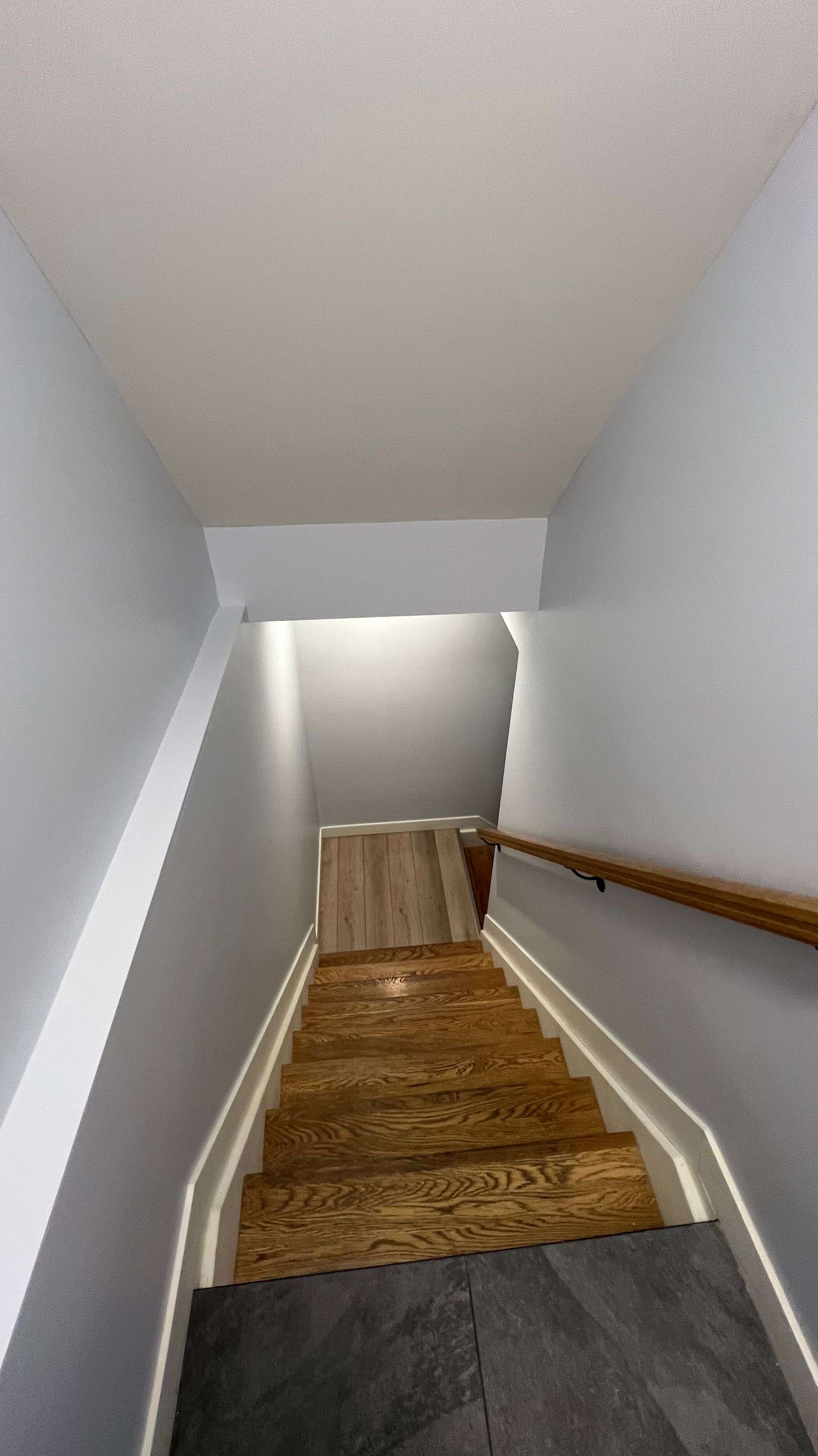 New Edinburgh - Lindenlea, ON K1M 1P2,189 Stanley AVE N #B