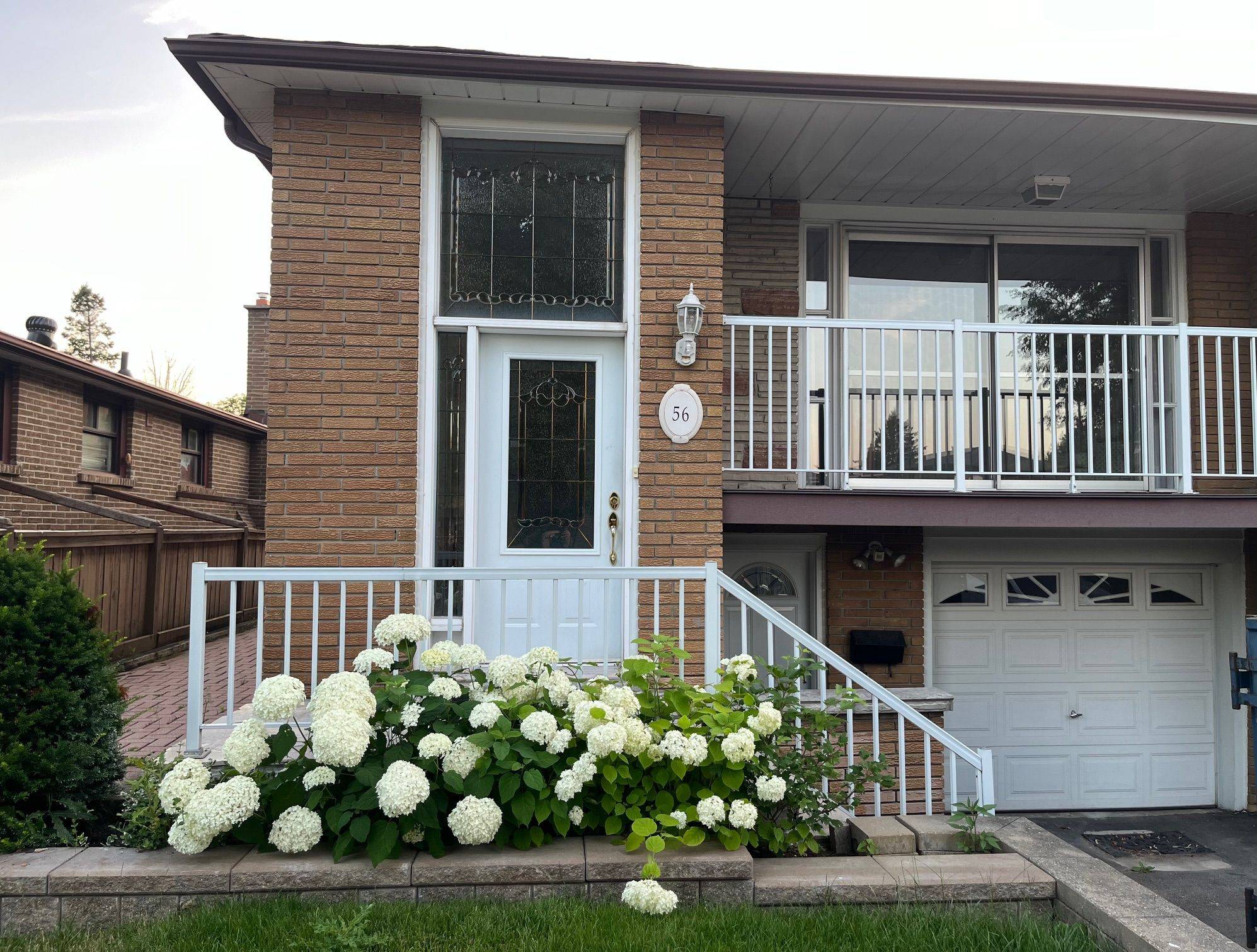 56 Mentor BLVD #Main, Toronto C15, ON M2H 2N1