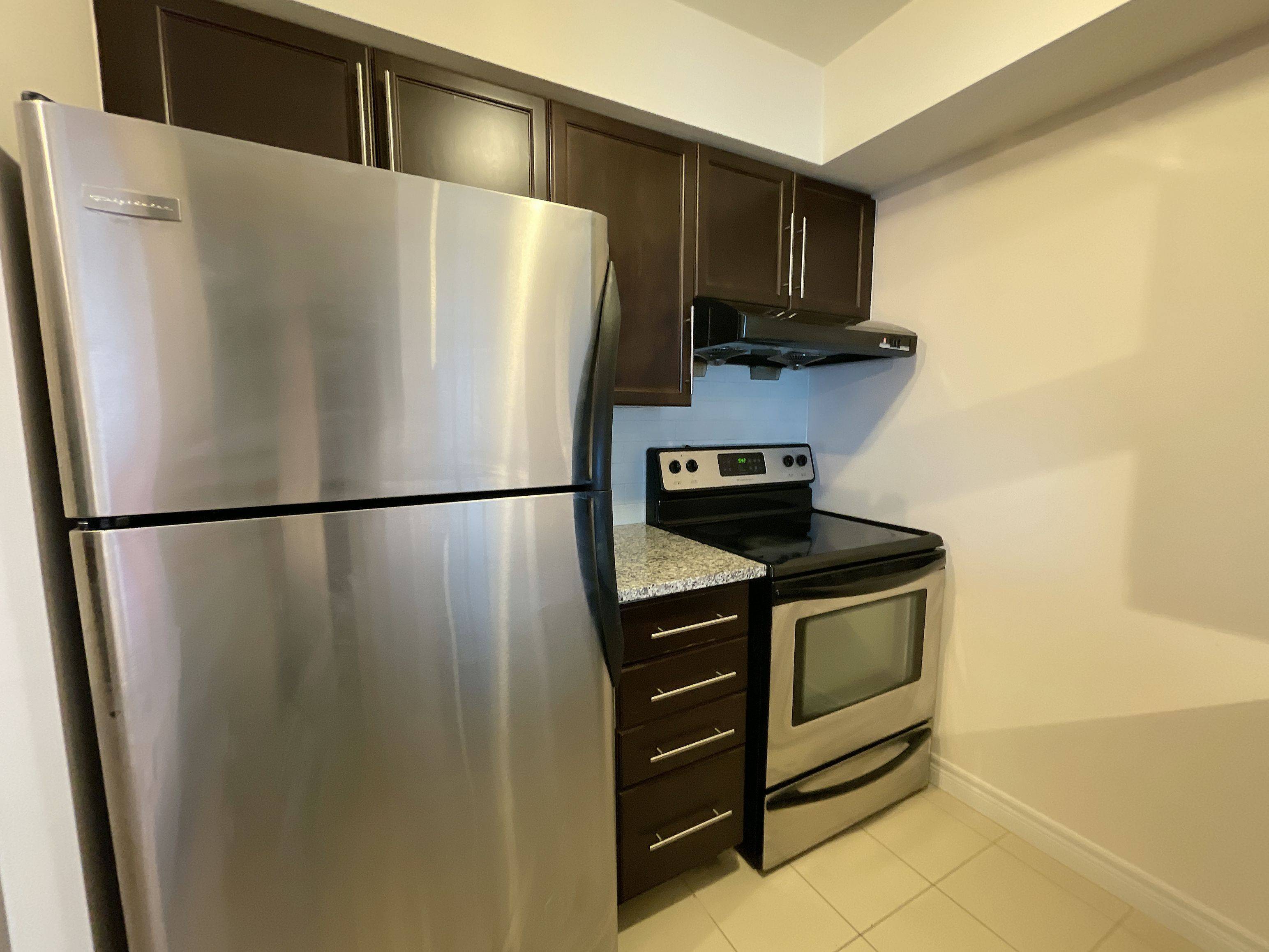 Toronto E09, ON M1P 4Y7,70 Town Centre CT #2605
