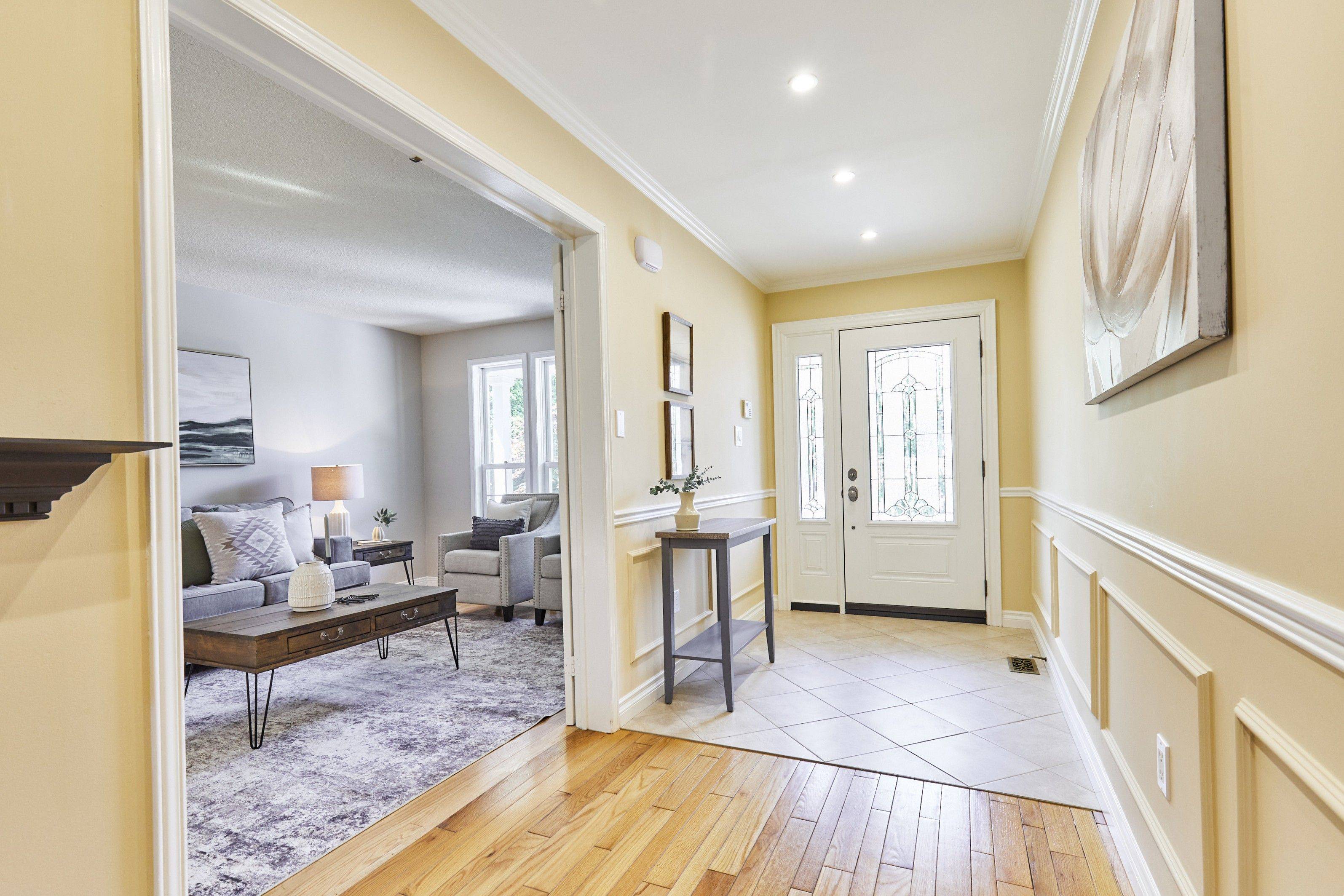Oshawa, ON L1J 7R3,773 Shetland CT