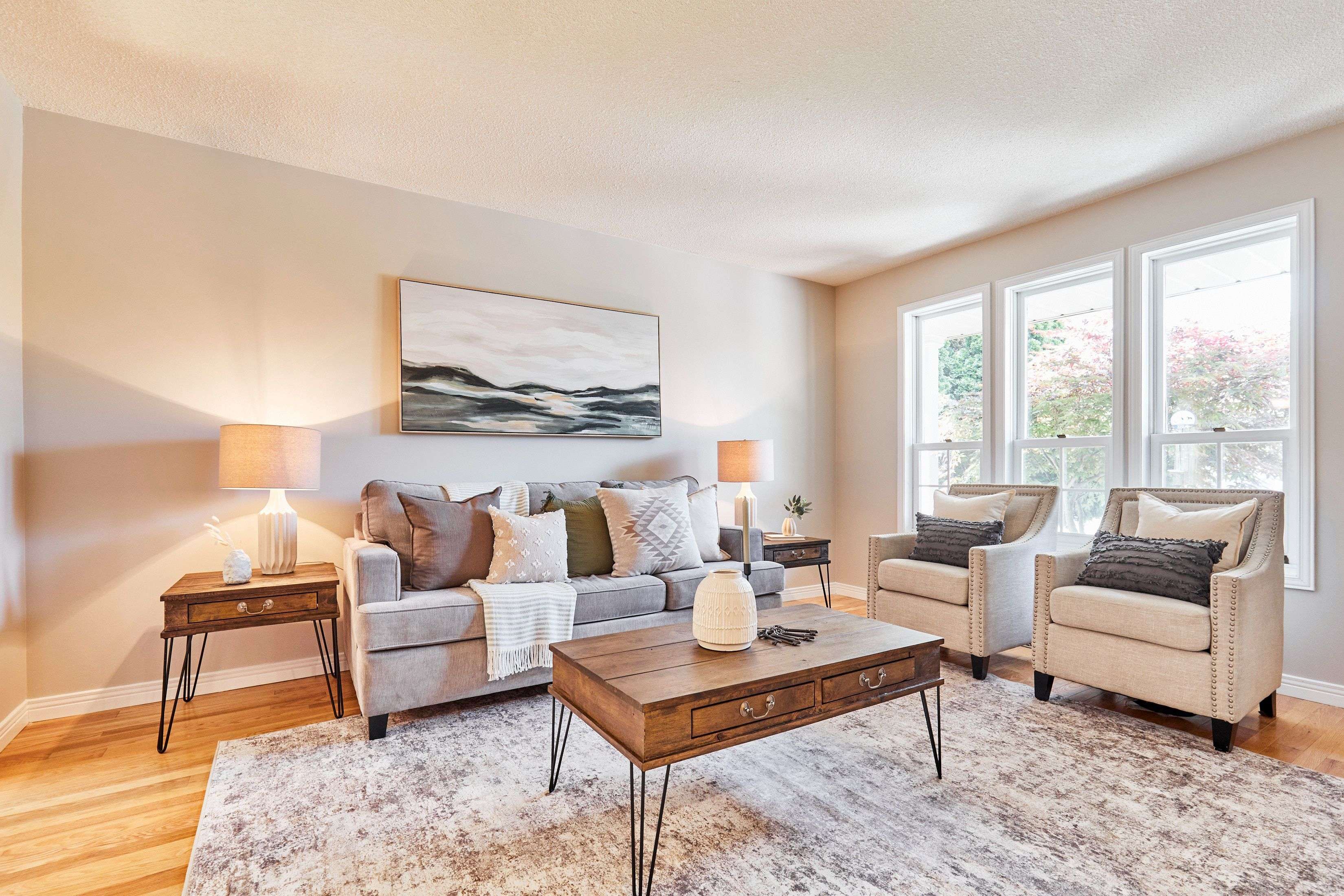 Oshawa, ON L1J 7R3,773 Shetland CT