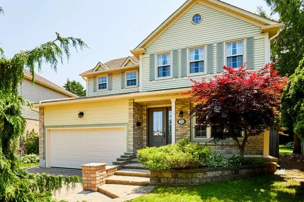 Oshawa, ON L1J 7R3,773 Shetland CT