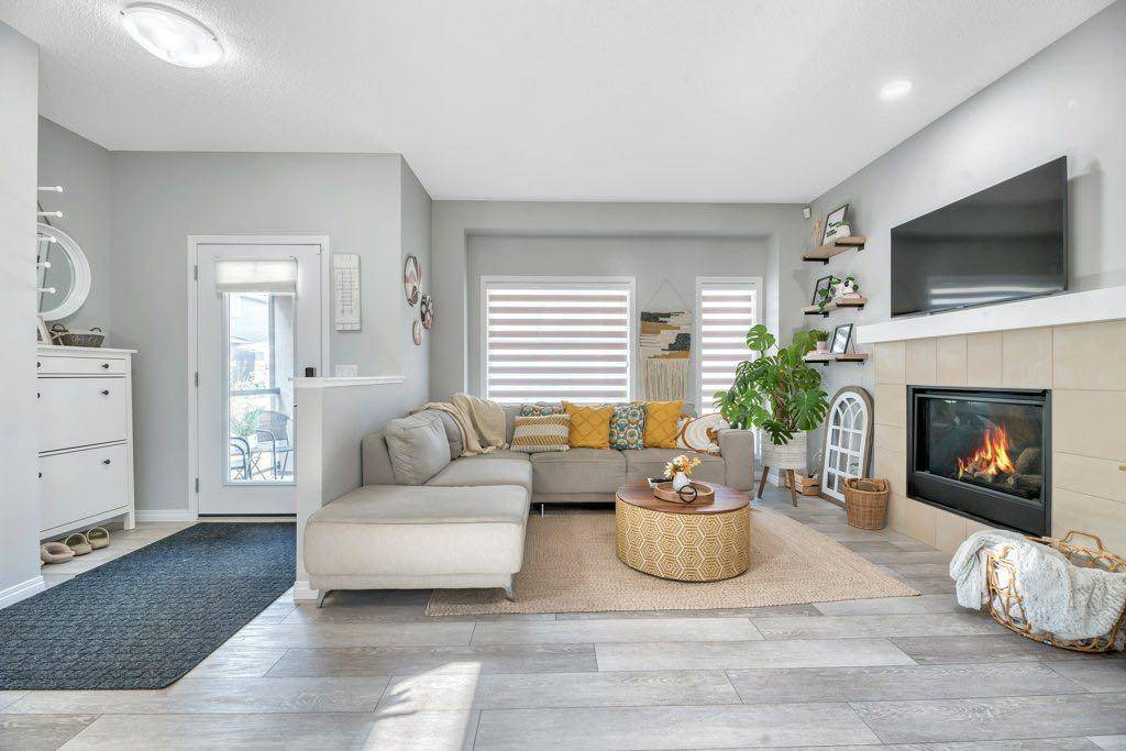 Airdrie, AB T4B4W1,501 CHINOOK GATE SQ W
