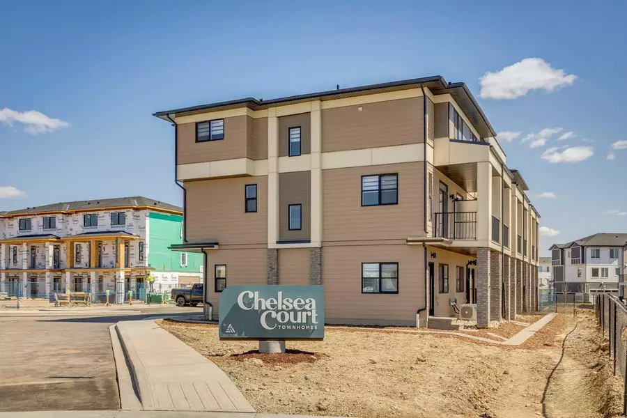 285 Chelsea CT #133, Chestermere, AB T1X 2W7