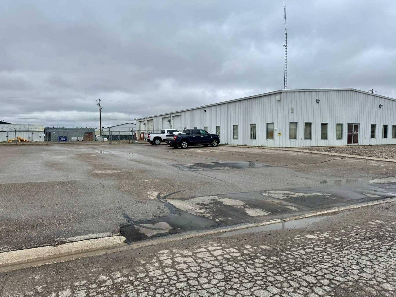 Olds, AB T4H 1M6,11 Imperial Close