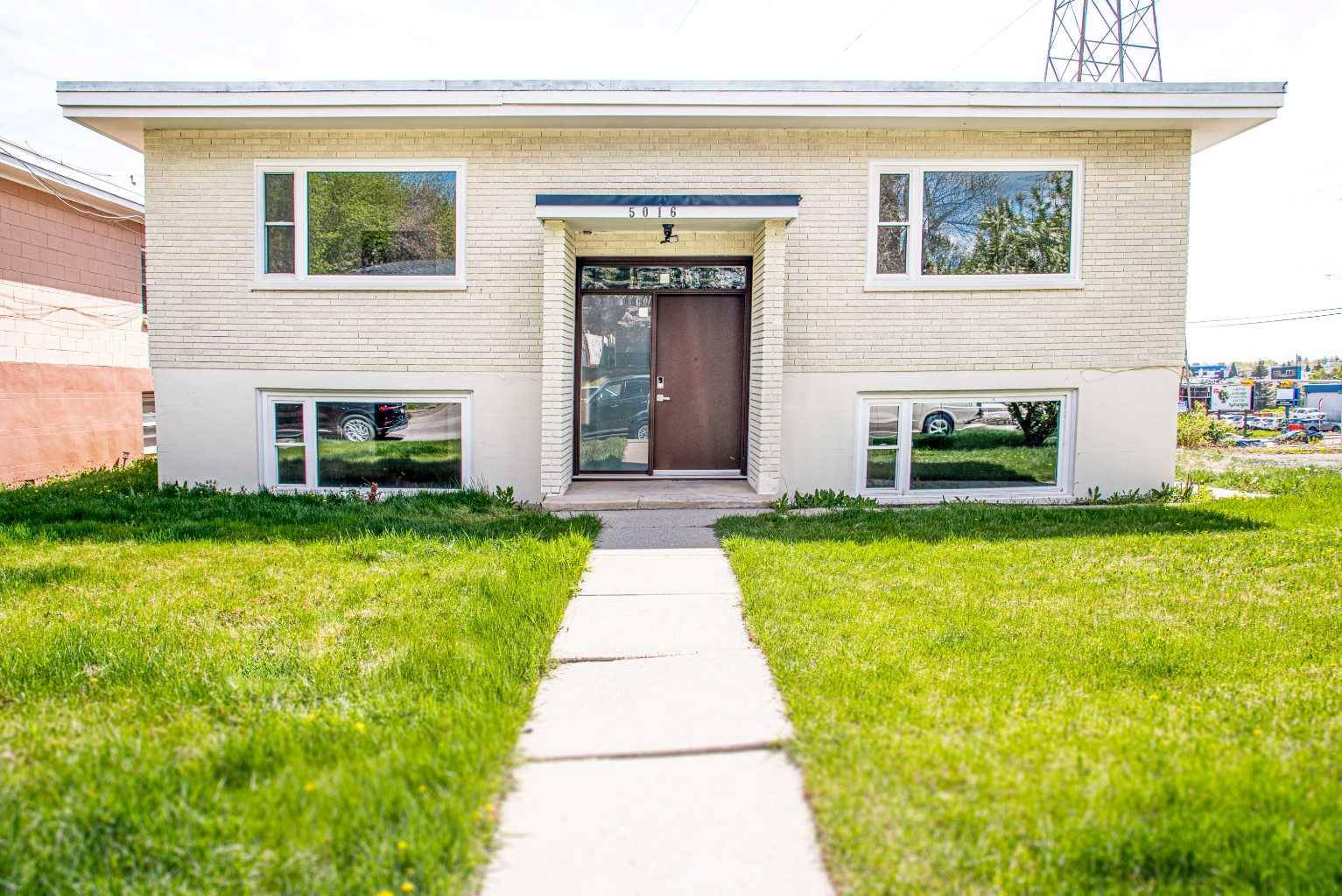 Calgary, AB T2S 2R5,5016 Stanley AVE Southwest